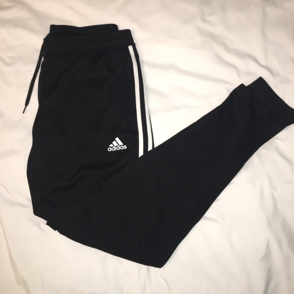 SOLD!!! Women’s adidas joggers